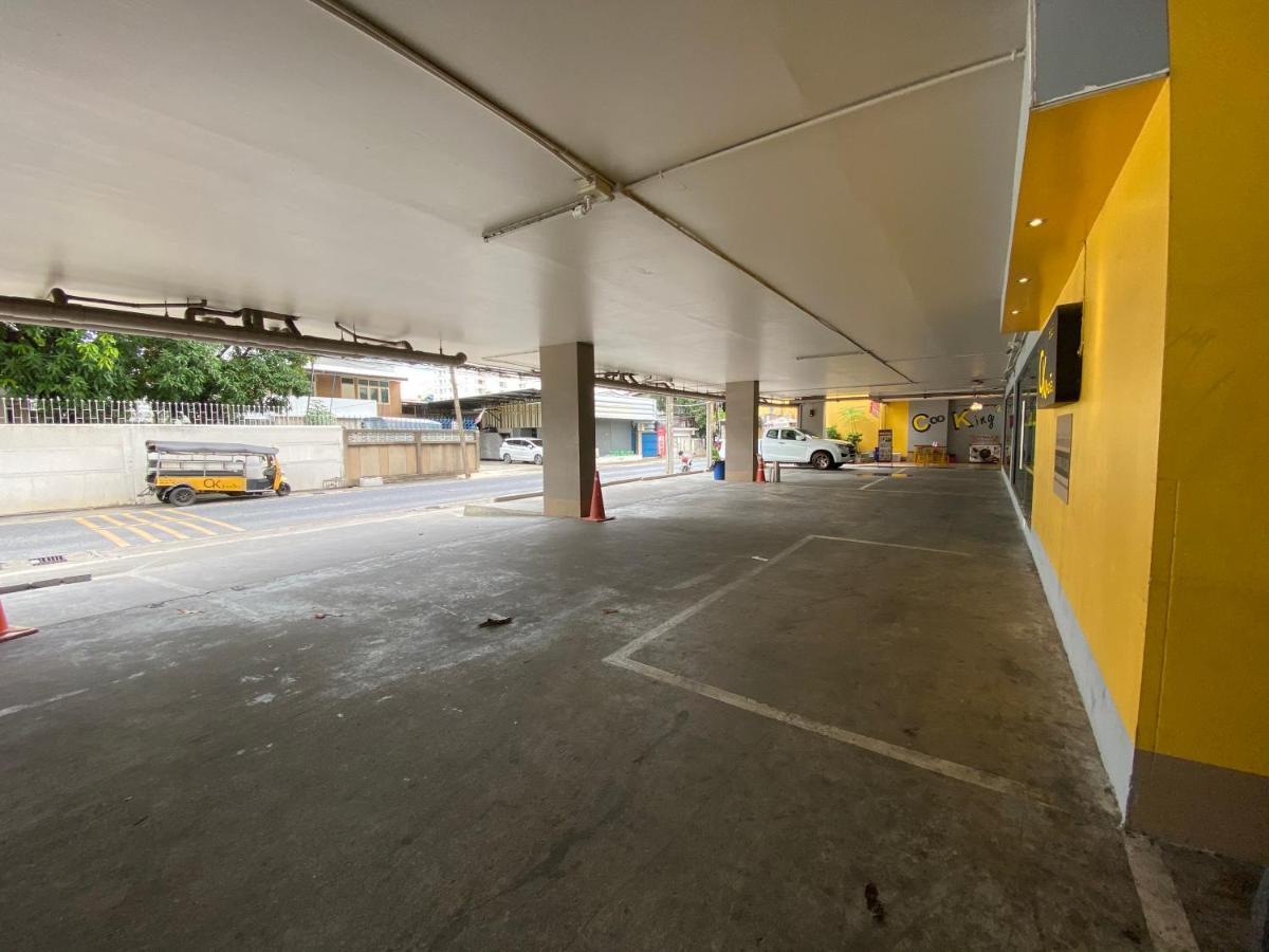 Ck2 Hotel Bangkok Esterno foto