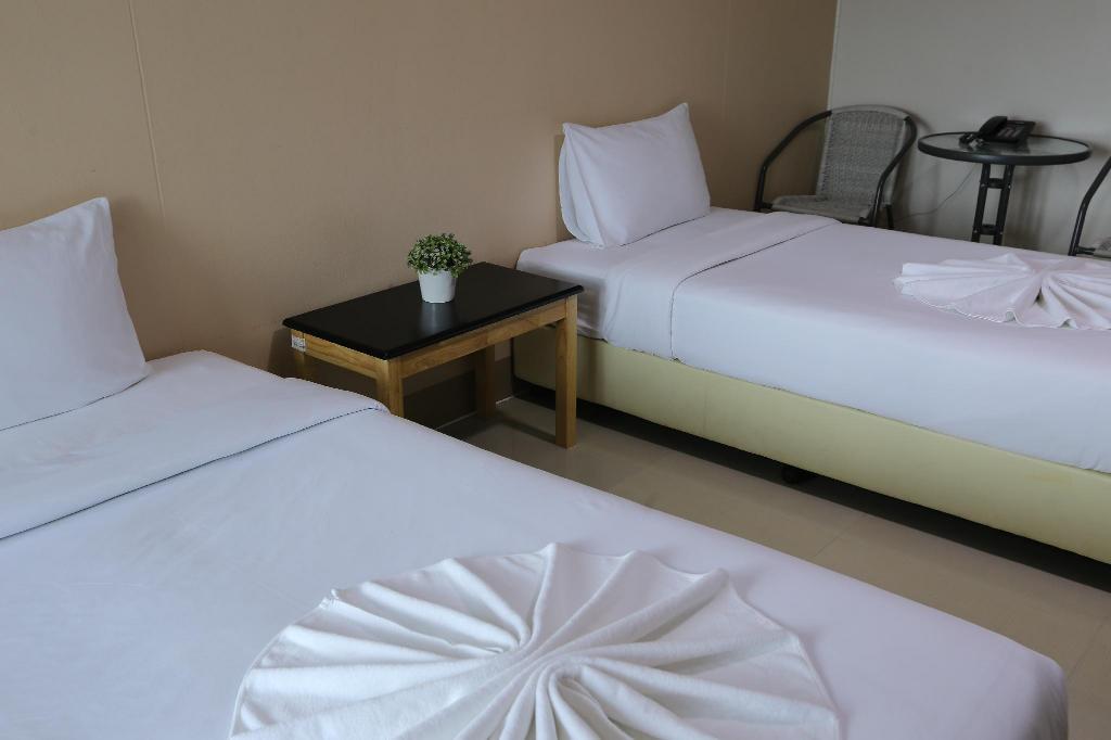 Ck2 Hotel Bangkok Esterno foto