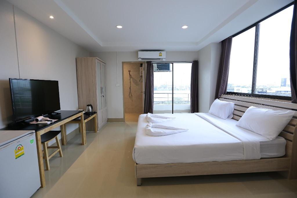 Ck2 Hotel Bangkok Esterno foto