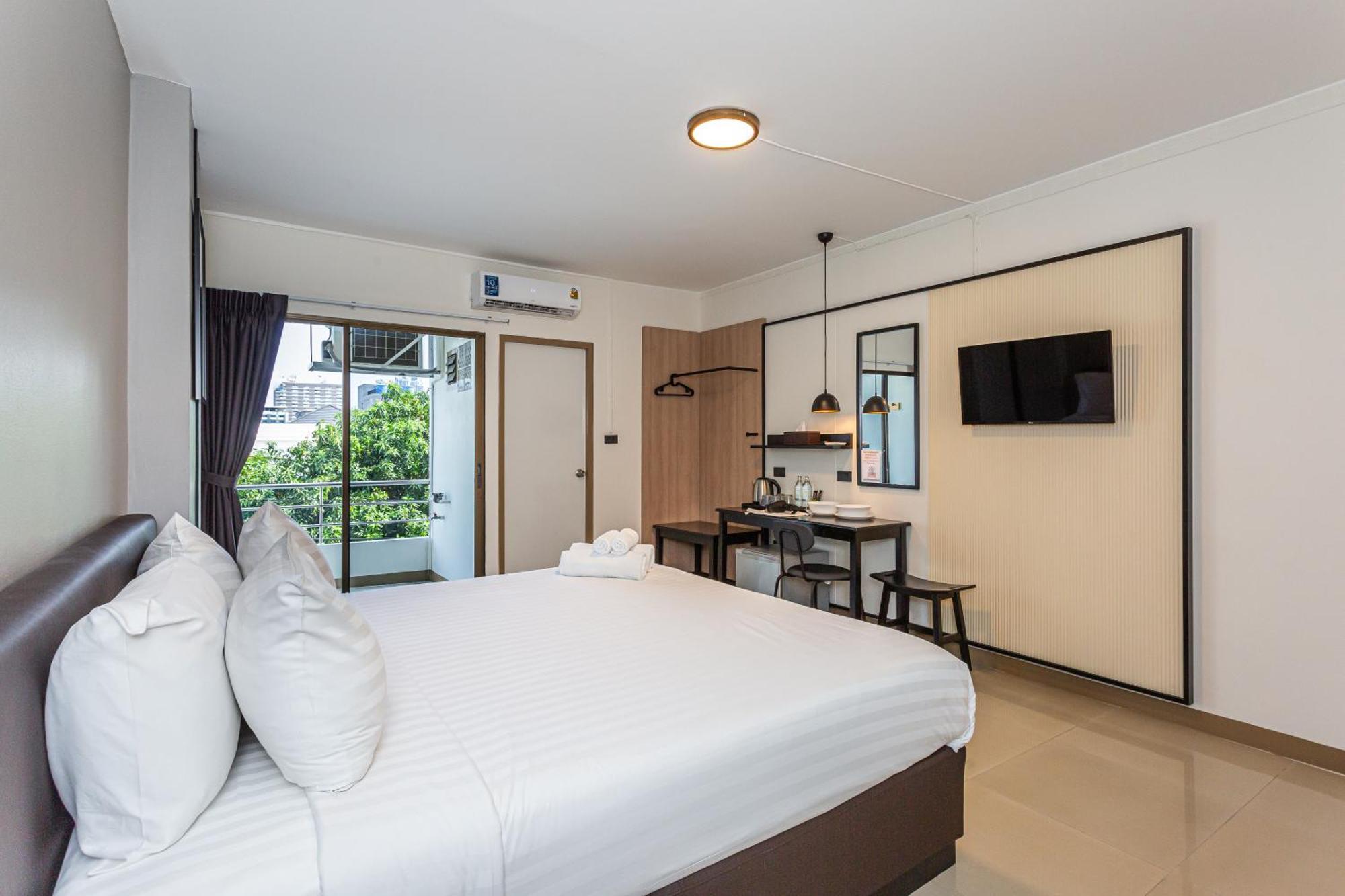 Ck2 Hotel Bangkok Esterno foto