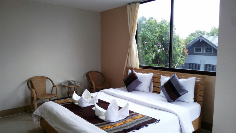 Ck2 Hotel Bangkok Esterno foto
